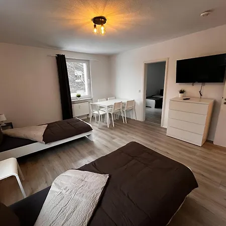 Top Ausgestattet! Monteurswohnung Fuer 6 Personen